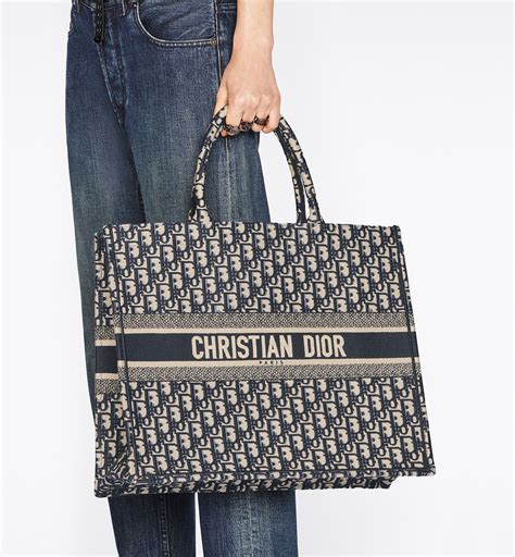 livre dior|dior book tote for women.